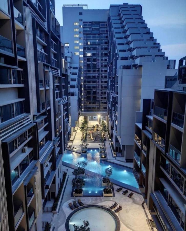Imperio.Res - Near To Jonker & Mall - Pool View Malacca Exterior photo